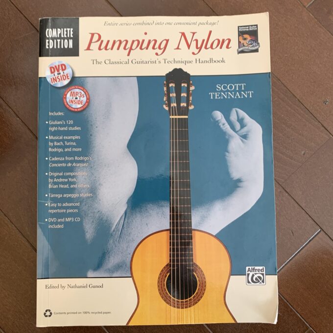 スコット・テナントのPumping Nylon