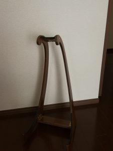 現代ギターのギタースタンド GGWS-1S