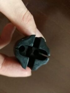 ダダリオのペグワインダーアタッチメントの裏側