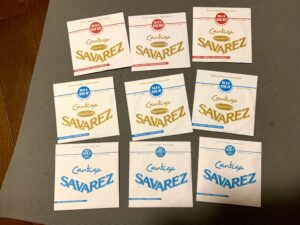 カンティーガプレミアムとカンティーガの包装