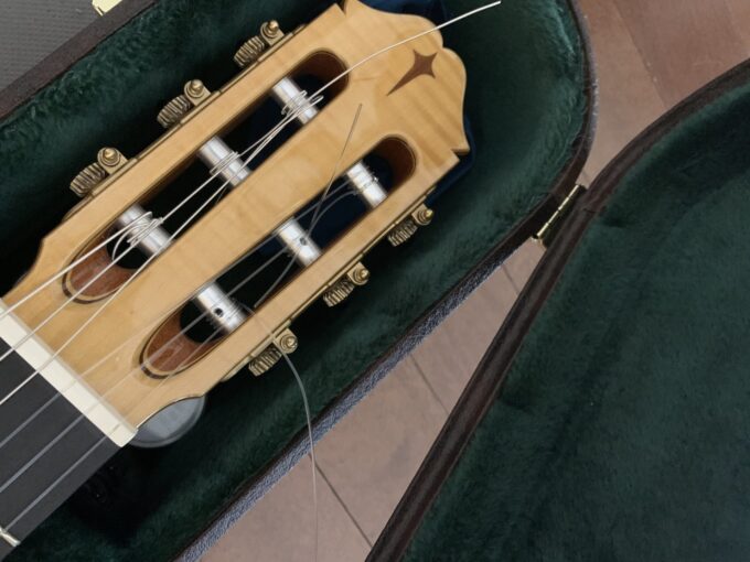 フィガロ弦の高音弦はちょっと短い