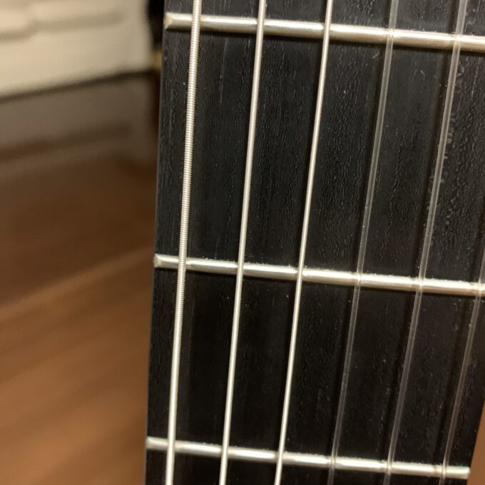 フィガロ弦を張って2週間後の見た目