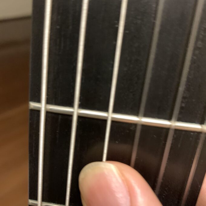 2週間たったフィガロ弦の裏側