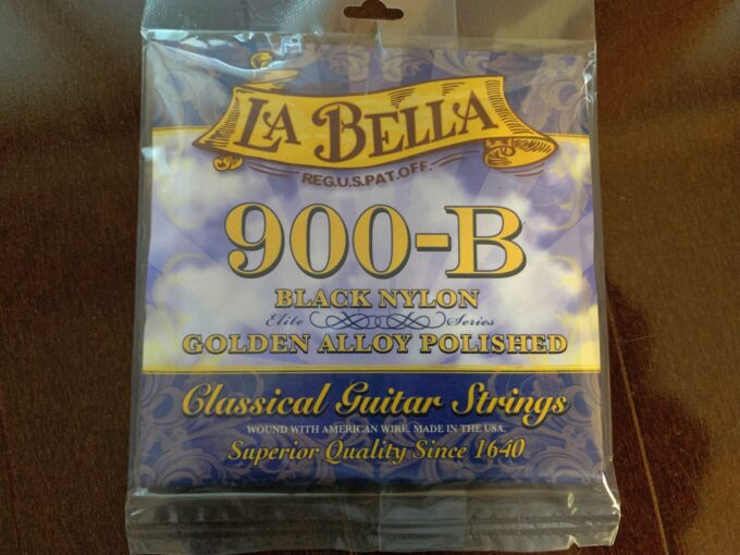 ラベラ 900-B エリート ブラックナイロン&ゴールデンアロイポリッシュ