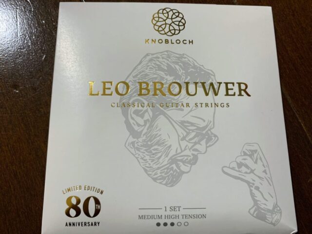 ノブロックのレオ・ブローウェル弦