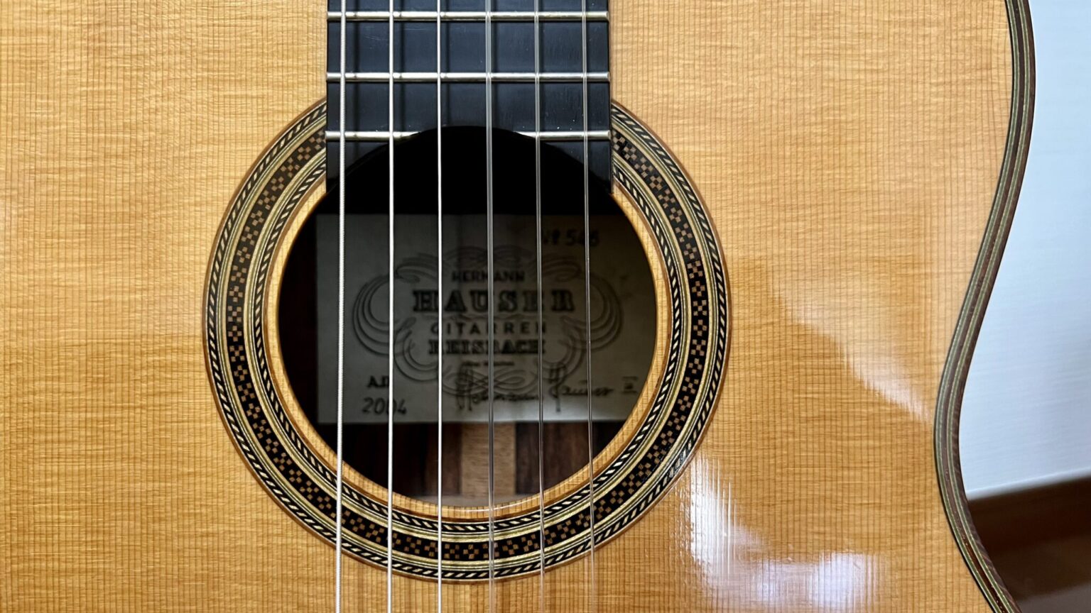 ヘルマン・ハウザー III世 リョベートモデル 2004のロゼッタ