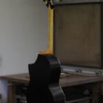 約5,000年前の木材を使ったゲイリー・サウスウェルのギター