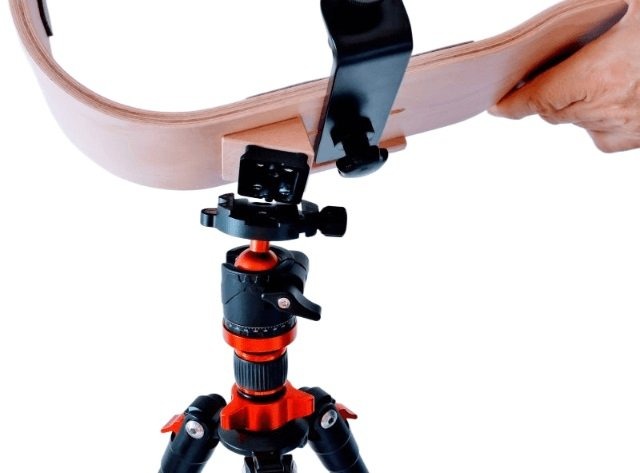 UpGuitarbusの三脚部分とギター支持部分の接合