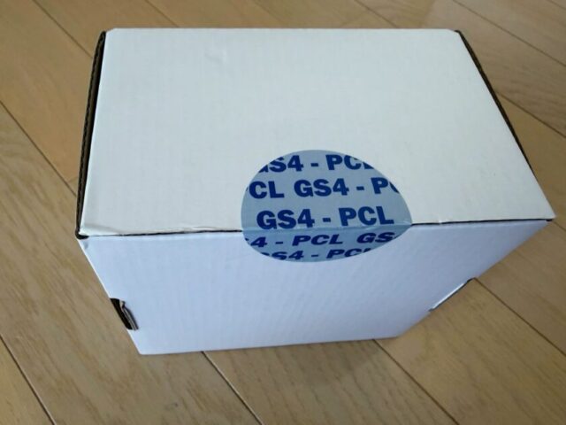 GS4-PCLの外箱のシール