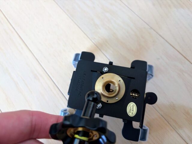 Woodside Guitar Supportのボールジョイント